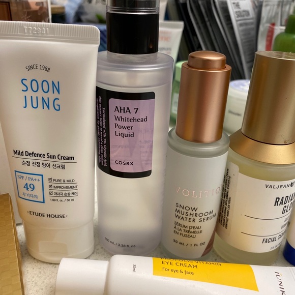 SKIN CARE BUNDLE - Picture 4 of 6